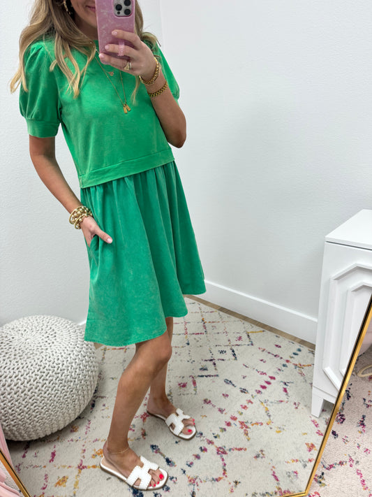 Kelly Green Layered Style Dress