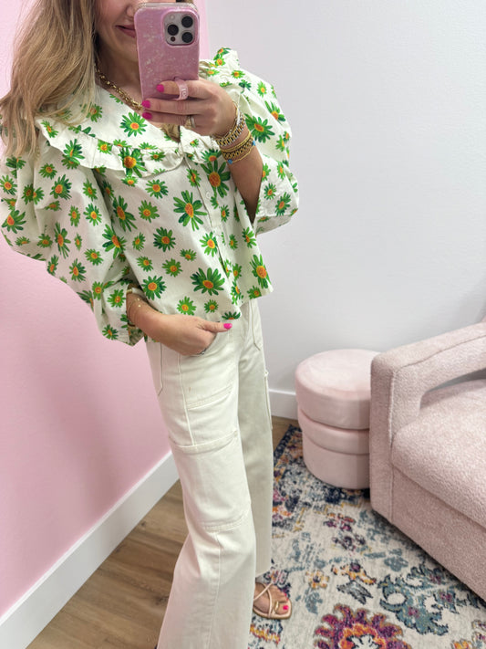 Green Daisy Large Collar Top