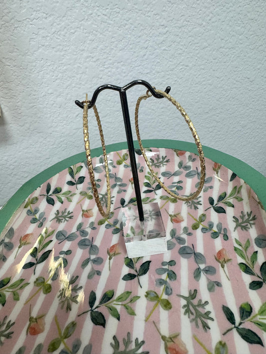 Gold Skinny Full Hoop Earring